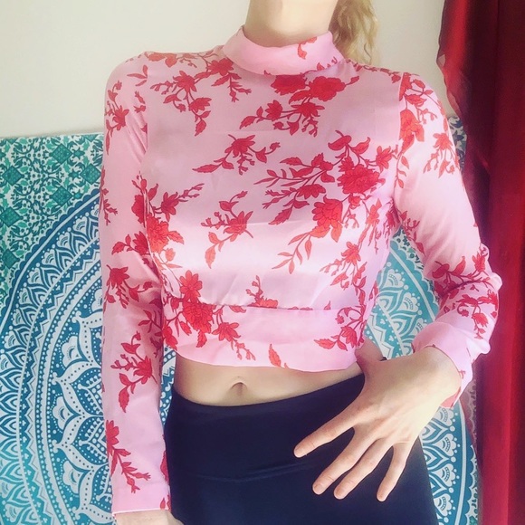 Backless (6) River island crop - Picture 2 of 4